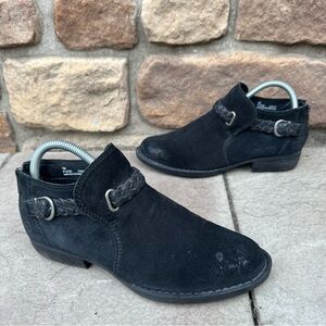 BORN Size 7 'Sylvia' Black Suede Braided Strap Low Ankle Boho Western Booties